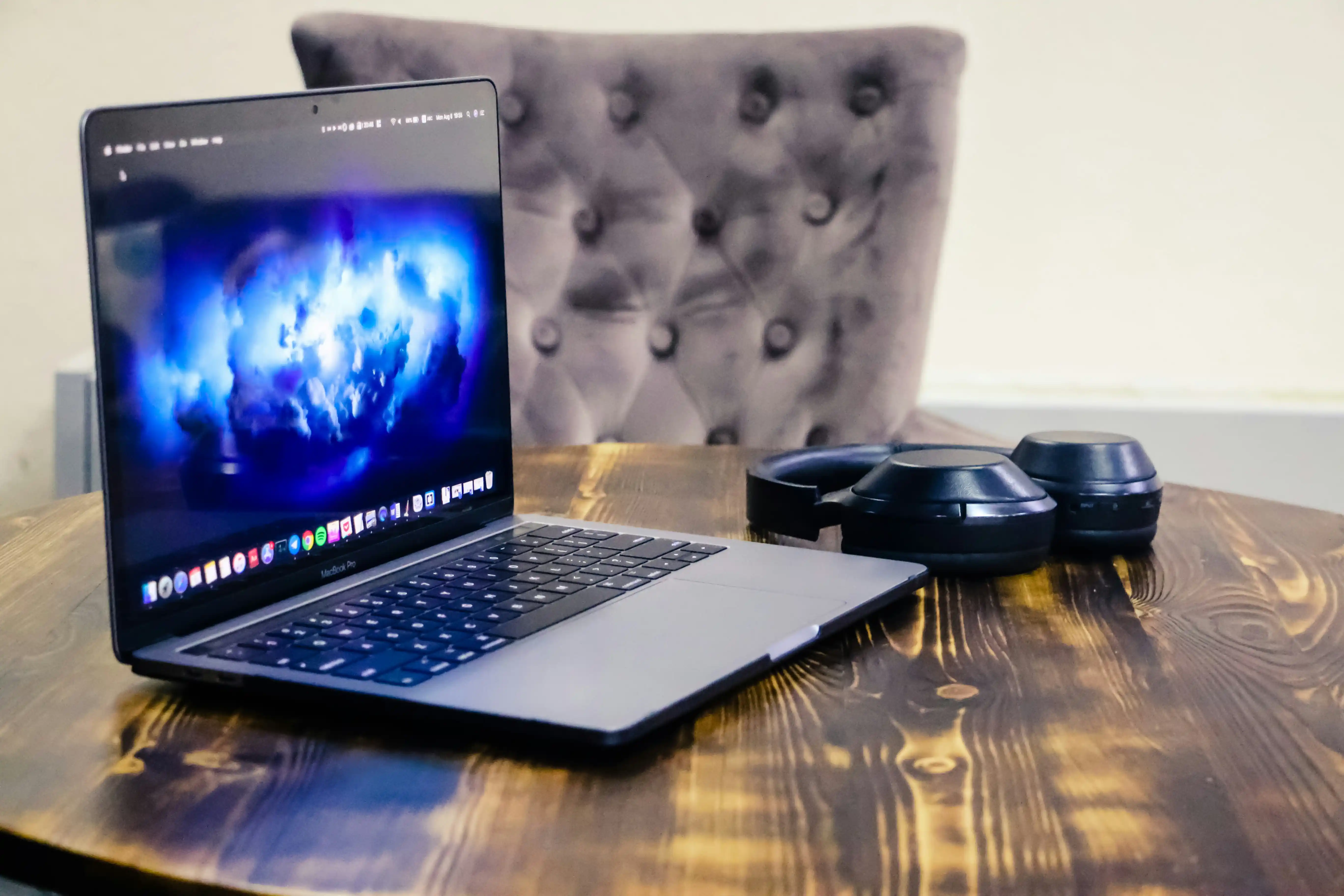 Laptops y accesorios tecnológicos
